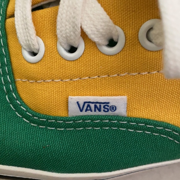 MEN’s VANs Shoe size 9.5 - Picture 3 of 8